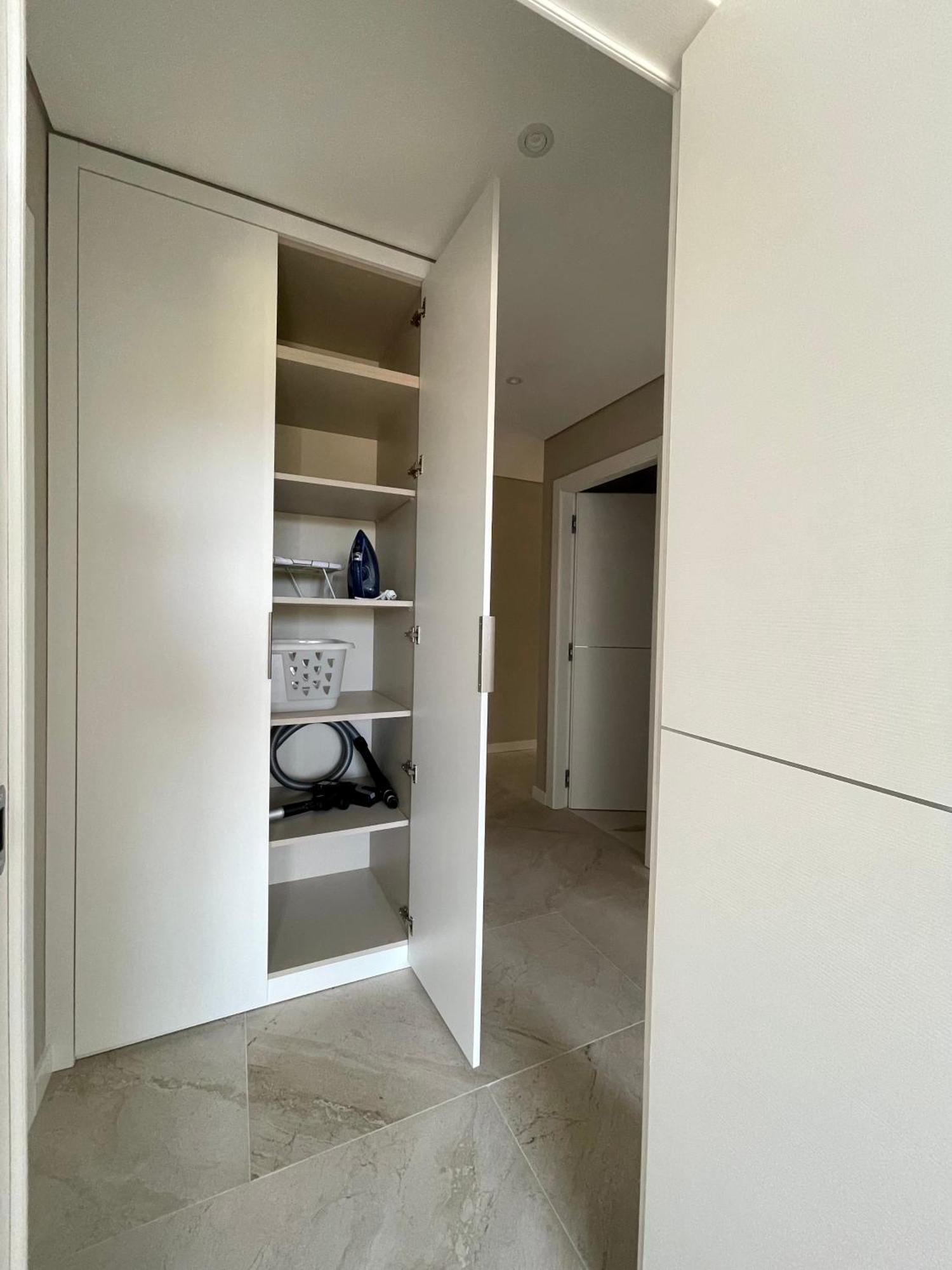 Cadiamare Apartment ซองซา ภายนอก รูปภาพ