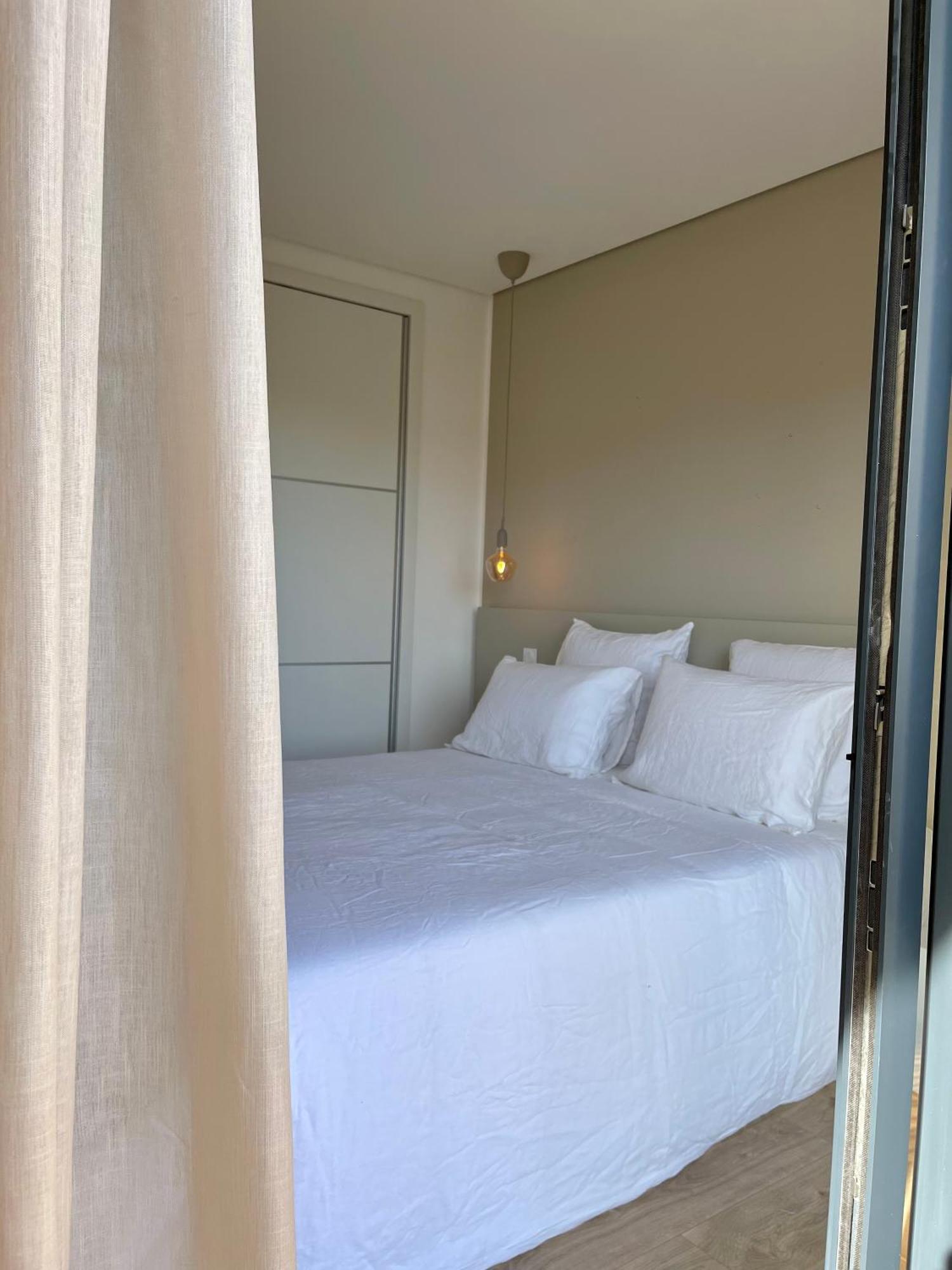 Cadiamare Apartment ซองซา ภายนอก รูปภาพ