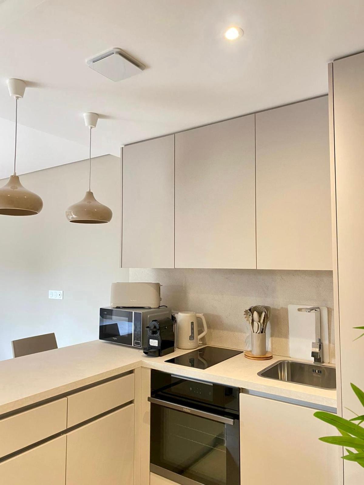 Cadiamare Apartment ซองซา ภายนอก รูปภาพ