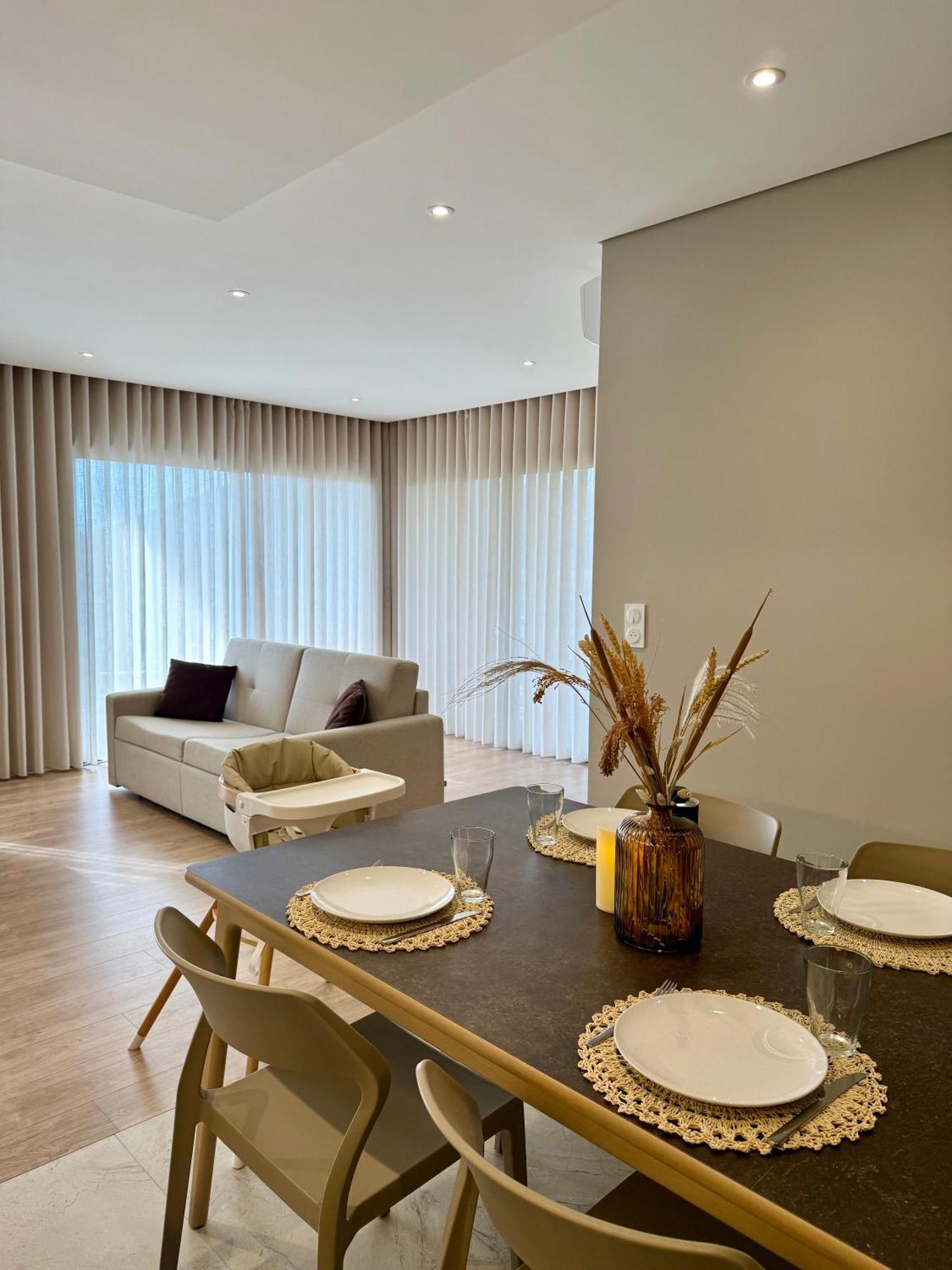 Cadiamare Apartment ซองซา ภายนอก รูปภาพ
